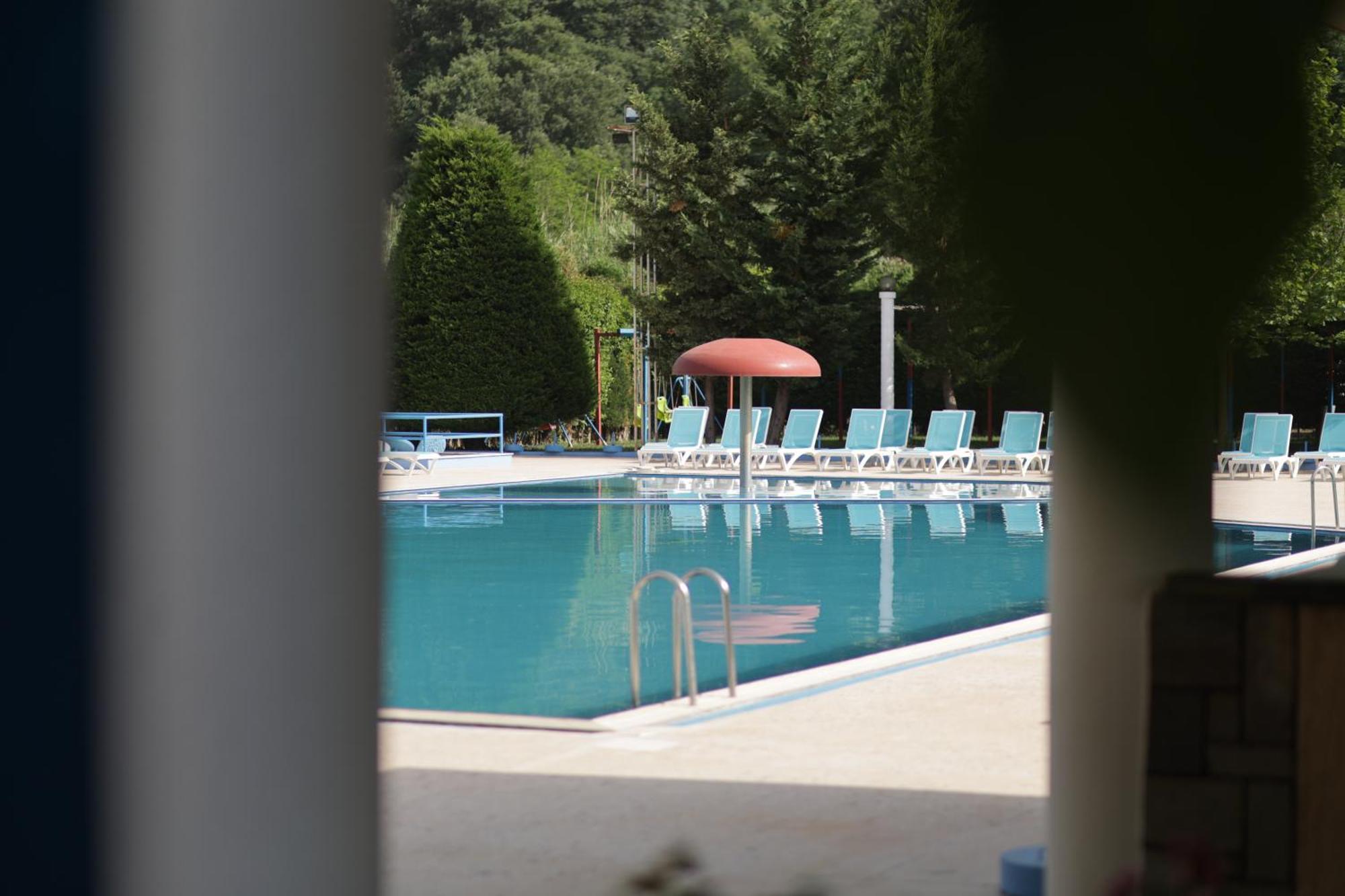 Mema Resort Mirash Luaran gambar